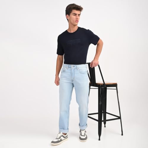 Image of Levi's Men's 505 Straight Fit Mid Rise Jeans