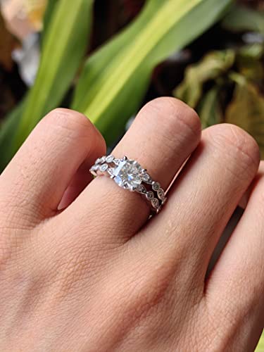 Doveggs Center 1.5Ct 7.5Mm G-H-I Color Heart Arrows Cut Moissanite Engagement Wedding Ring 14K Gold Quality Silver Engagement Ring Bridal Set 2 Pieces For Women (6) #TOP4