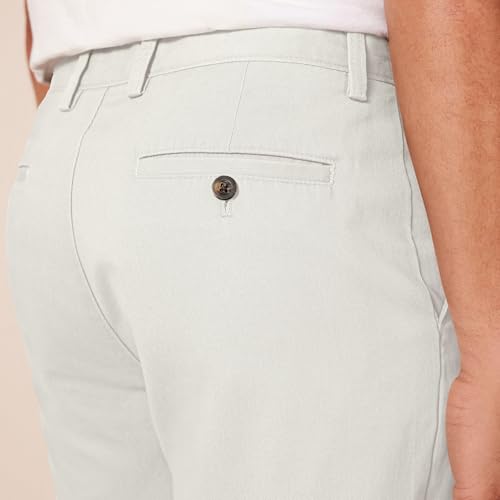Image of Amazon Essentials Men's Classic-Fit 7 inch Chino Shorts