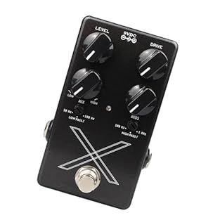 Compact and portable, this guitar effects pedal is designed specifically for guitarists. This effects pedal delivers a clean, bright tone suitable for guitar and keyboard instruments. Good performance and excellent sound, this effects pedal could be ...