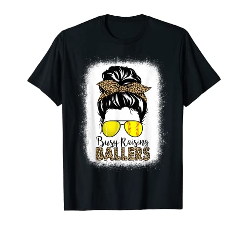 Softbol & Tenis Mamá Desordenado Moño Leopardo Ocupado Criando Ballers Camiseta