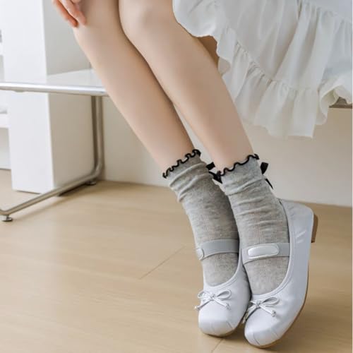 Image of Women's Ruffle Sock Frilly Lettuce Edge Socks For Girl Cute Cotton Crew Slouchy Socks Womens Bow Crew Sock