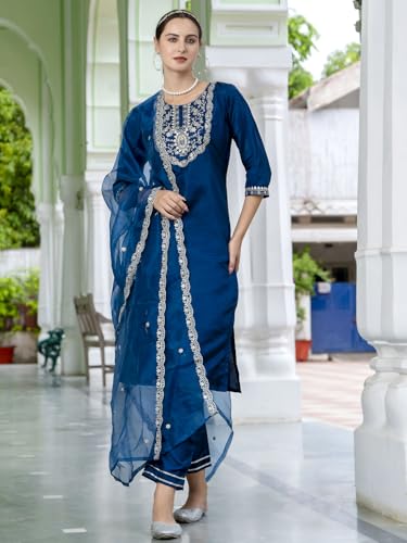 Image of VredeVogel Women's Silk Blend Embroidered Kurta with Pant & Dupatta Set
