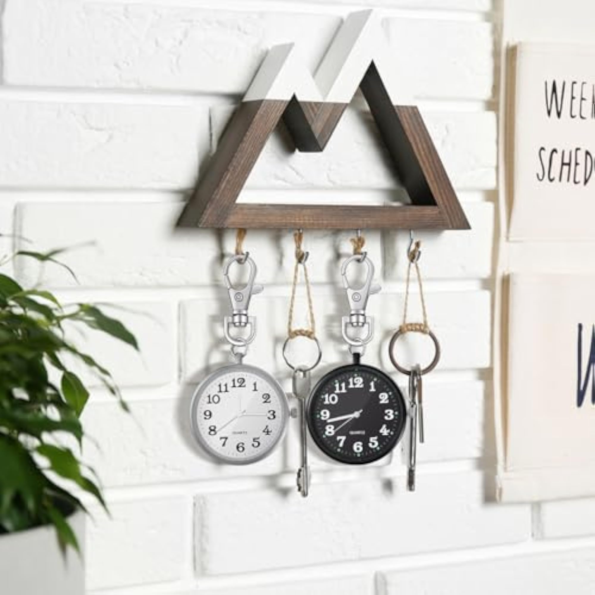 2 Pieces Quartz Pocket Watch with Key Buckle