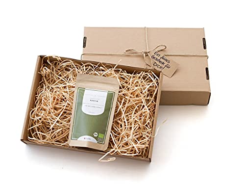Gesundes Tee-Geschenk mit Grüner Tee Kukicha BIO, Qualität Premium. 50 g, lose, nicht aromatisiert. Präfektur Uji/Kyoto. Sehr gut verträglich, ein Abend-Tee. Geschenk-Verpackung und Gußkarte Cover
