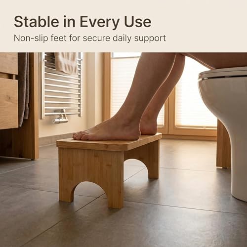Kysren Toilettenhocker aus Bambus – Stabiler Klohocker mit Ergonomischer Form, rutschfest & Robust, WC Hocker Erwachsene, Platzsparend Gebogenes Design, Toilet Stool