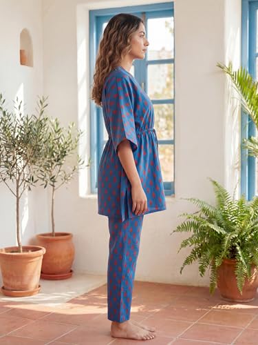 Image of Cotton Floral Printed 2 Piece Night Suit Top & Pajama Set for Women & Girls