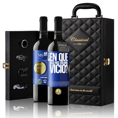 «¿En qué beso nos volvimos vicio?» Mensaje en una Botella. Estuche-Maletín de LUJO 2x Vino Tinto Premium Reserva 12 Meses y Set de 4 Accesorios. Etiqueta Azul PERSONALIZABLE