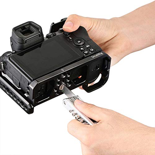 SMALLRIG Folding Tool Set with Screwdrivers and Hex Key Wrenches, Tool Set with Seven Functional Tools Included - 2213