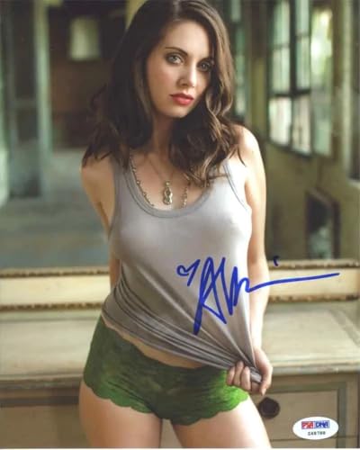 Alison Brie Autograph Photo REPRINT ~ Wall Art Photo Posters Canvas Photograph RePrint RP (8 x 10 GLOSSY PRINT)