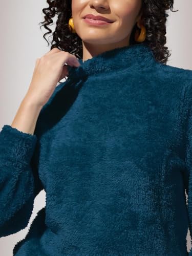Image of THE DRY STATE Women's Fur Pull Over With High Neck