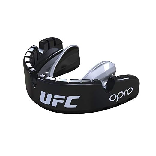 Opro UFC Mouthguard Self-Fit Full Pack Gold Braces - Black Metal/Silver