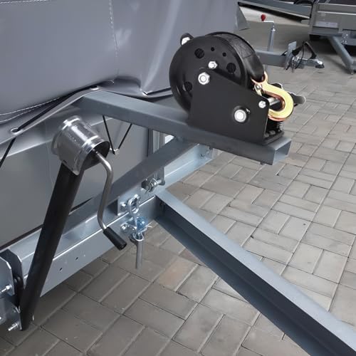 VEVOR Boat Winch,1200 lbs Capacity Hand Boat Trailer Winch Heavy Duty Rope Crank with 23 ft Polyester Strap and Two-Way Ratchet, Manual Operated Hand Crank Winch for Trailer, Boat or ATV Towing by VEVOR - Image 8