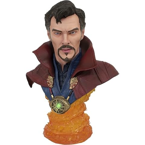 Diamond Select Toys Doctor Strange Bust Cover