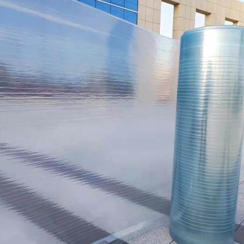Policarbonato transparente para pérgolas y patios con luz natural 3