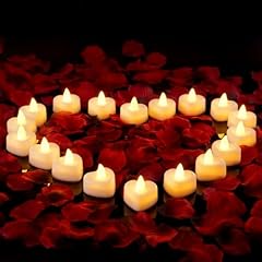 24 Pcs White Candles + 2000 Pcs Red-Black Petals