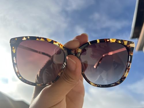 AVAWAY Classic Polarized Sunglasses Womens UV 400 - Trendy Square Designer Sun Glasses with Acetate Frame and Metal Arm3