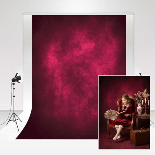 Fond de studio photo portrait bébé et motif personnes abstraites en toile de fond rouge dégradé