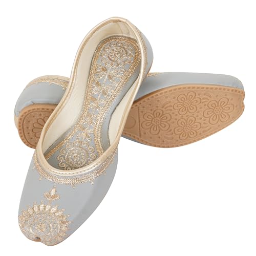 Image of Women's Embroidered Rajasthani Mojari Jutti | Ethnic Punjabi Juttis for Women & Girls | Flat Slip-On Footwear for Wedding, Festive & Casual Wear