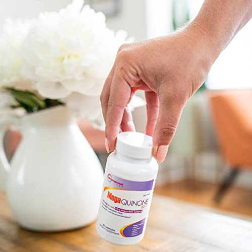 Microbiome Labs Megaquinone - Vitamin K2 For Bone, Nerve, & Heart Health - Contains Magnesium Glycinate + Zinc Bisglycinate For Improved Absorption (60 Capsules) #TOP3