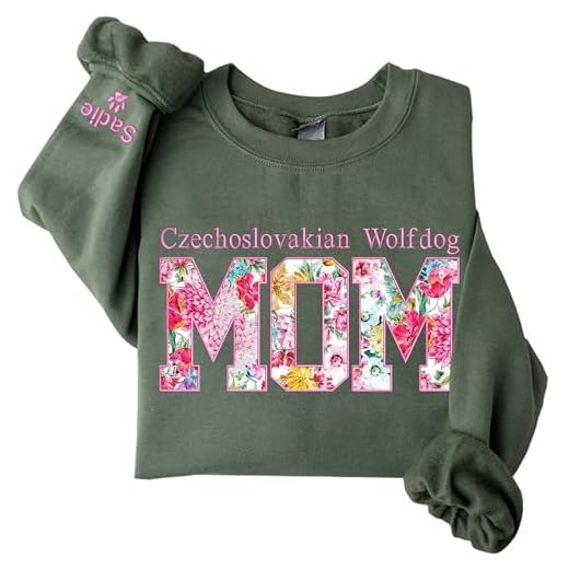 Chillever Custom Czechoslovakian Wolfdog Mom Sweatshirt, Cozy & Stylish Apparel for Wolfdog Fans, for Dog Moms and Czechoslovakian Wolfdog Owners, Comfortable Sweatshirt