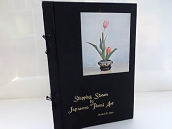 Hardcover Stepping stones to Japanese floral art Book