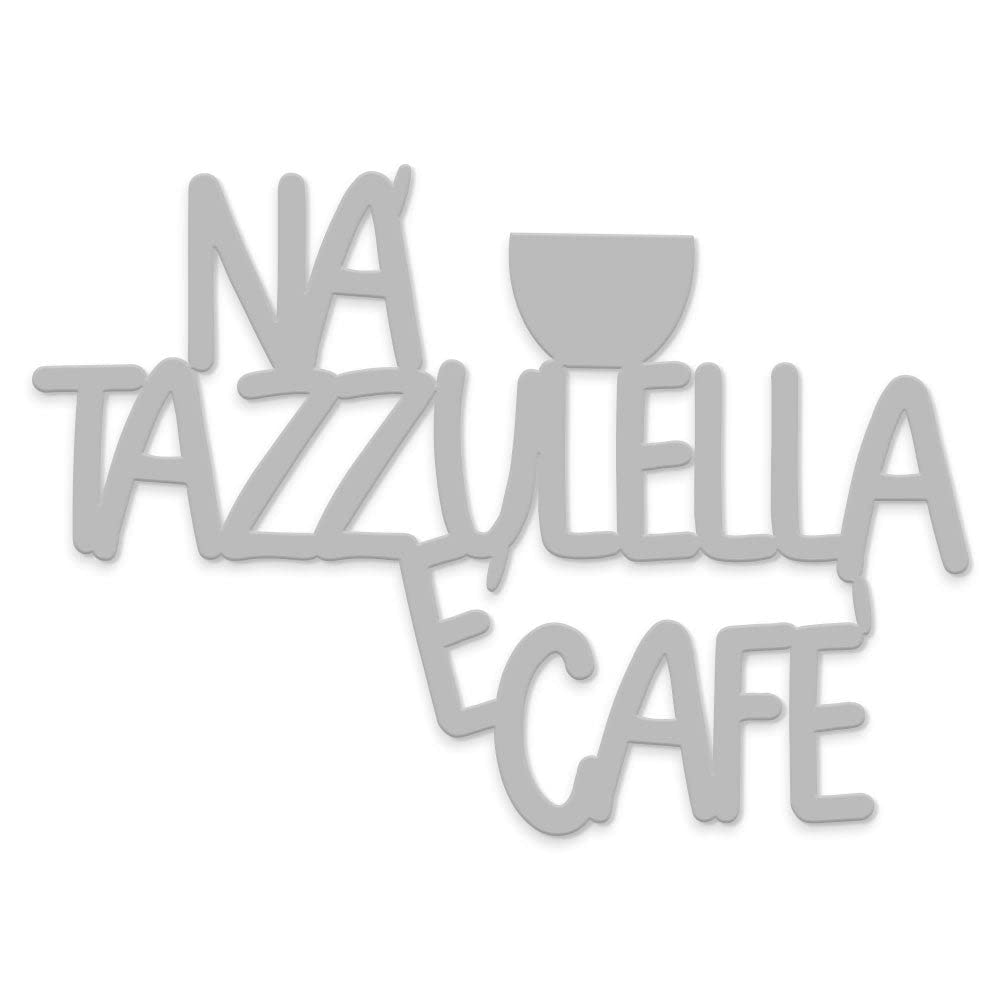 Café en cuisine avec l'inscription en bois à suspendre pour une ambiance bistrot