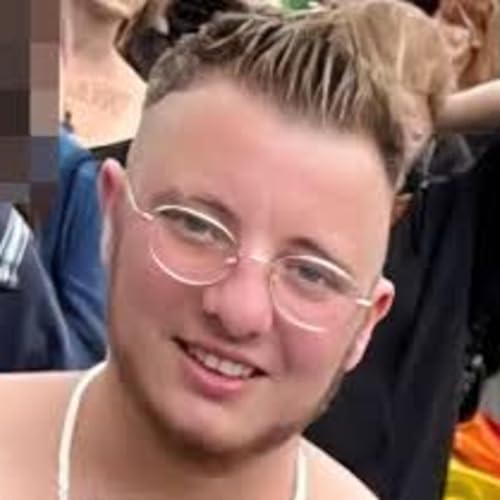 The Murder of Malte. C "Peril at Pride" Podcast Por  arte de portada