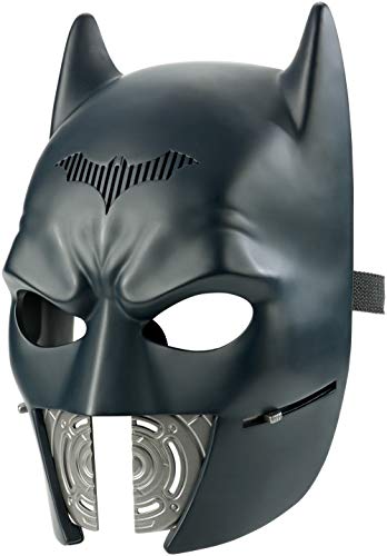 BATMAN MISSIONS BATMAN Voice Changer Helmet