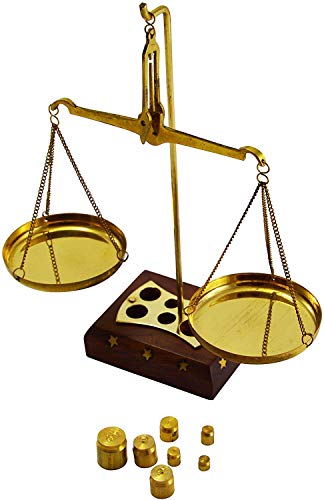 Image of Salvus APP SOLUTIONS Handmade Home Decorative Brass Traditional Tarazu /Mechanical Vintage Weighing Machine with Weight Capacity of 10 Grams (5.5x2.5x5.5 inch)