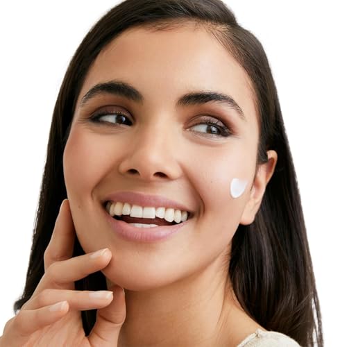 Eucerin Sun Face Photoaging Control Fluid FPS 50+ (50 ml), crema facial solar 50+ con filtros UVA/UVB, protección solar facial antiarrugas e hidratante, crema de sol para todo tipo de pieles