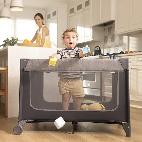 Safety 1st 4-in-1 Portable Play Yard with Bassinet, Portable Bassinet, and Flip-Away Changer, Gray - image 7