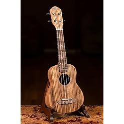 Ortega RFU10Z Friends Série Ukulélé soprano avec housse/Cordes Aquila Bois Zebrawood/Satin - Les Beatles, Paul McCartney, John Lennon, RIngo Starr, George Harrison Ortega RFU10Z Friends Série Ukulélé soprano avec housse/Cordes Aquila Bois Zebrawood/Satin – Image 4