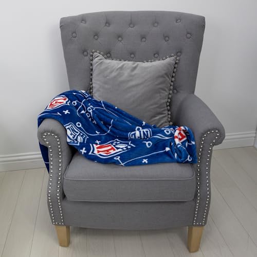 Character World Official NFL National American Football League Fleece Throw Blanket | Super Soft, Iconic Cross Design | Warm Super Soft Feel Throw | Perfect for Home, Bedroom, Sleepovers & Camping
