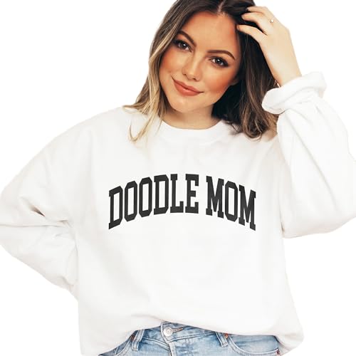 Doodle Mom Varsity Sweatshirt, Cute Goldendoodle Pet Parent Sweater, Golden Dog Mom Gift, Dog Lover Shirt, Unisex Womens Crewneck Sweatshirt2