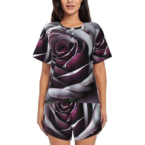Ropa de descanso con rosas góticas para tardes de verano en la terraza