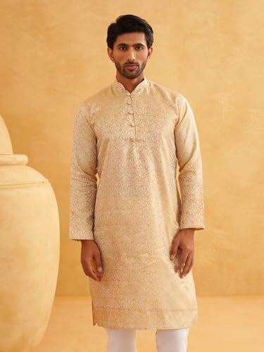 Image of SOJANYA Men's Silk Blend Kurta with Paisley Design