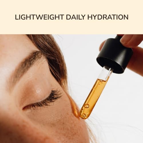 Image of Pure Tomato Seed Oil for Face | Cold Pressed | Helps Balance Oily-Looking Skin | 30ml
