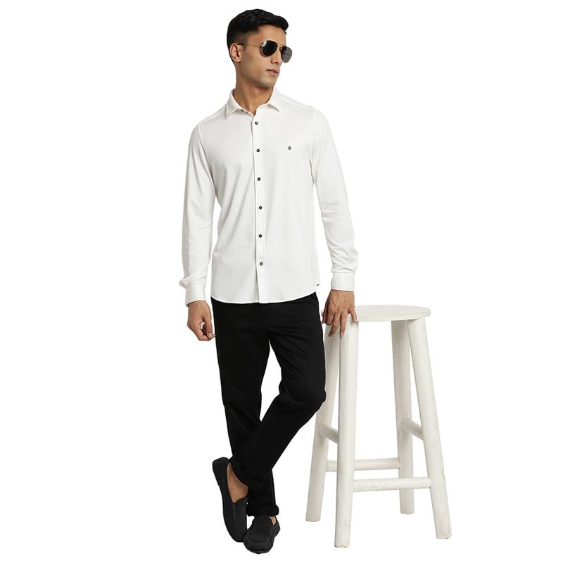 Image of Turtle Men White Knitted Printed Slim Fit Casual Shirts