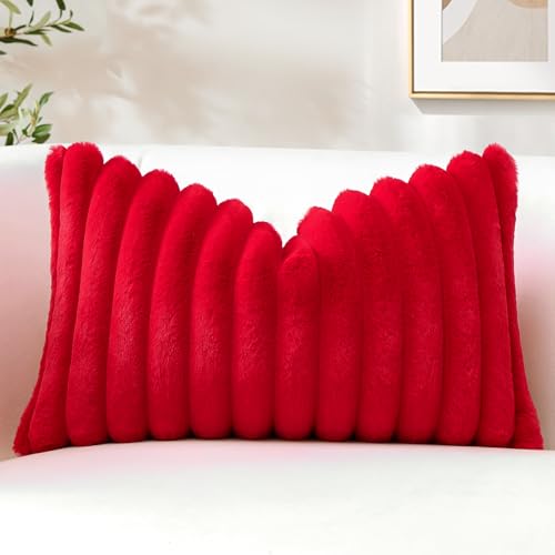 Sungeek 1 Stück Plüsch Samt Kissenbezug, Kunstpelz Weich Kissenbezüge Sofakissen Dekokissen Deko Zierkissenbezüge Flauschig Kissenhülle für Schlafzimmer Wohnzimmer (40x60cm, Rot) Sungeek 1 Stück Plüsch Samt Kissenbezug, Kunstpelz Weich Kissenbezüge Sofakissen Dekokissen Deko Zierkissenbezüge Flauschig Kissenhülle für Schlafzimmer Wohnzimmer (40x60cm, Rot)