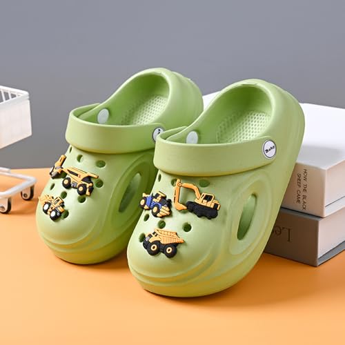 Toddler EVA Material Sandals Kids Clogs for Boys Girls Comfortable Slip on Sandals Beach Pool Slipper2