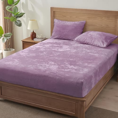 BEDELITE Velvet Fitted Sheet and Pillowcases Set, Luxury Soft Fuzzy Bottom Sheet with Reinforced Elastic Corner Straps, Deep Pocket up to 15 Inch, 1 Fitted Sheet and 2 Pillowcases (Queen, Lavender)