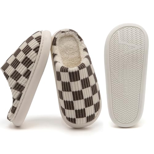Image of Yueerlu House Slippers for Women Men, Fuzzy Checkered Mens Womens Slippers Warm Memory Foam House Shoes Indoor Outdoor with Faux Fur Lining