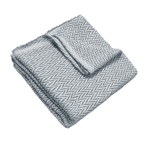 HIPERMANTA Manta Fina Muy Suave Foulard Multiusos Sofa. Plaid Sofa. Plaid Multiusos. Manta para Coche. Colcha Comoda Practica Suave Calida. Modelo Bergen 120x180 cm Color Gris Oscuro