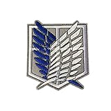 Stoffaufkleber mit Pailletten, Perlen, Strass, Seidenblumen, Haarbällen und mit Metalldrähten geprägten Tuch, sollten von der Rückseite gebügelt werden. Nachdem das Tuch fest fixiert ist, schneiden Sie die Ecken von vorne ab, um eine Beschädigung der Vorderseite zu vermeiden.