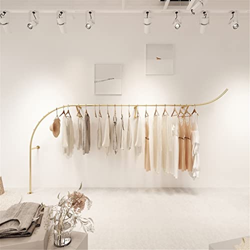 Porte-vêtements mural pour optimiser l'espace d'une boutique de mode - 5
