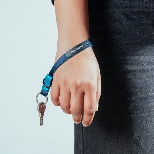 Image of DailyObjects Crafted Keychain