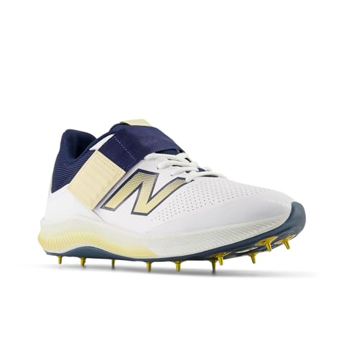 Image of New Balance Men 4040 Cricket Shoes