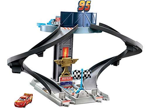 Disney Pixar Cars coffret Spirale Infernale Rust-Eze avec piste de course en spirale et voiture Flash McQueen incluse, jouet pour enfant, GJW42
