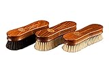 NATÜRLICHE MATERIALIEN - Wir glauben an Nachhaltigkeit. Unsere Schuhputzbürsten sind aus natürlichen Materialien wie Holz und Rosshaar gefertigt, umweltfreundlich und sorgen für ein hochwertiges Erscheinungsbild.